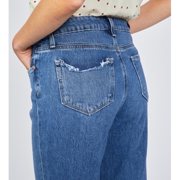 NWT Paige Noella Straight Sledge Destructed Jeans. Size 28 Petite. - Picture 4 of 16